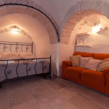 Trulli Antichi Mestieri - Widespread Trulli In The Historic Center-3